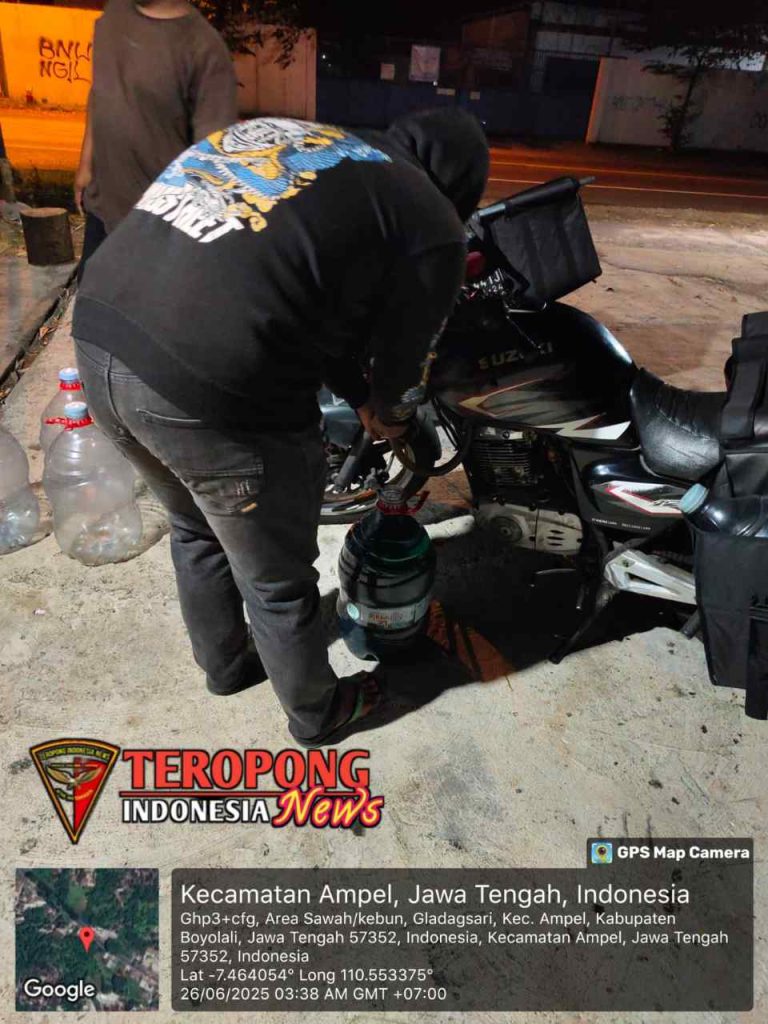 20250701_193224_copy_960x1280